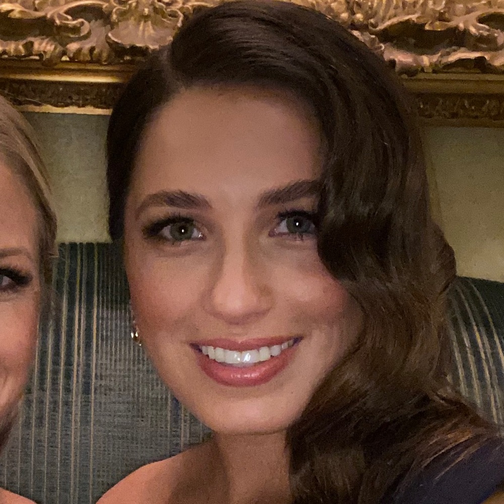 Meet your Posher, Christina